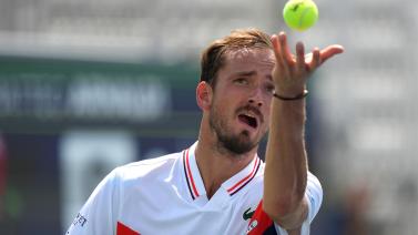 线球员的默 线球员的默