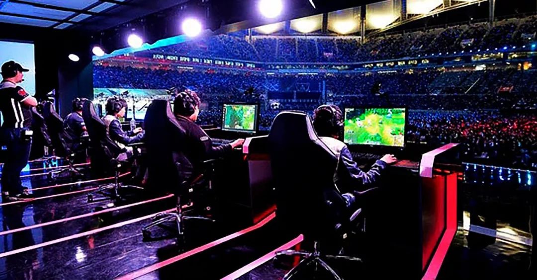 正如任何一 正如任何一